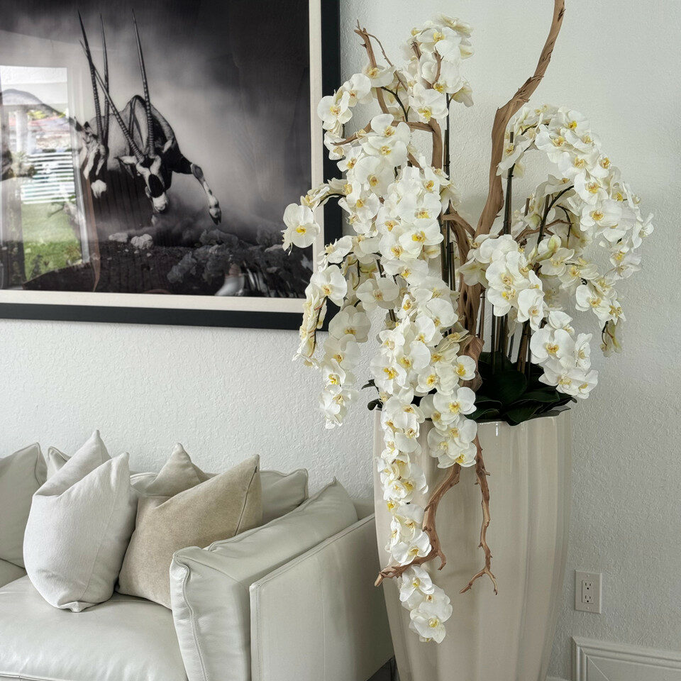 San Jose Vase in sandy Beige with white orchids in waterfall design – The Ever Botanic