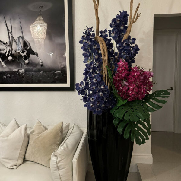 San Jose Vase in Glossy Black with Vanda Orchids – The Ever Botanic