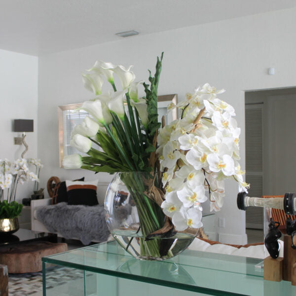 Moon Vase with Mixed Flower Bouquet – The Ever Botanic