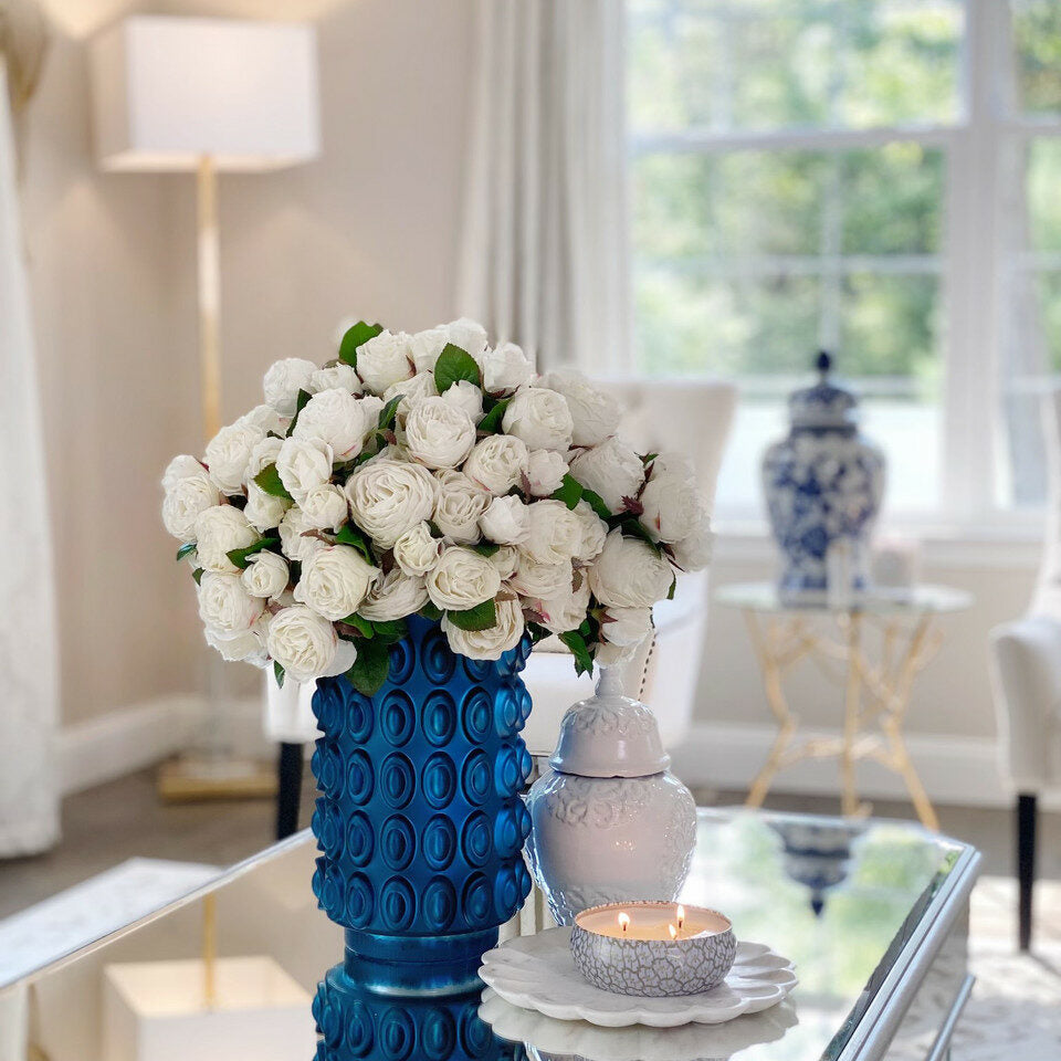 White English Roses in Blue Textured Vase – The Ever Botanic